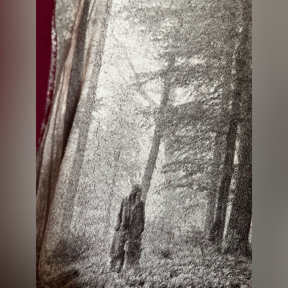 Taylor Swift In The Trees Folklore Soundtrack Crop Shirt - Picture 7 of 16